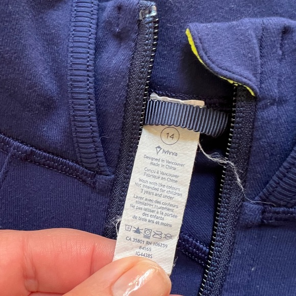 Ivivva zip up hoodie, size 14 like new - Picture 2 of 2